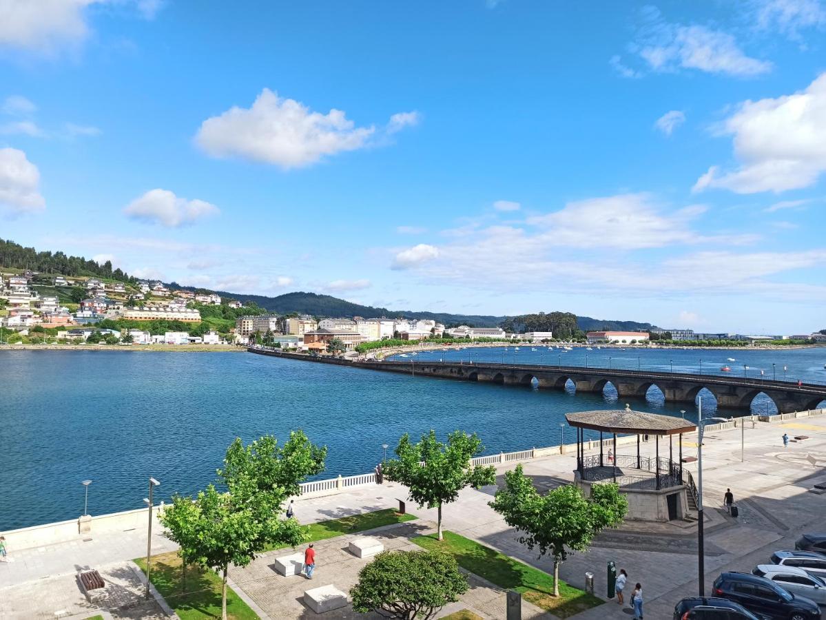 Sobre La Ria 2 Apartman Viveiro Kültér fotó